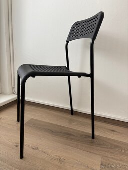 2ks černé IKEA židle - 2