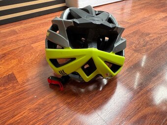 Cyklistická helma Cratoni Agravic, velikost L–XL (58–62 cm) - 2