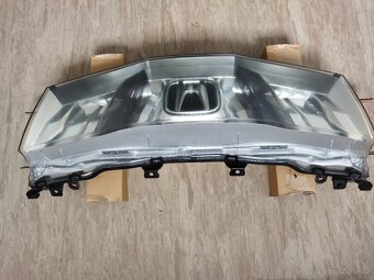 Prodám přední masku Civic 8G - 2