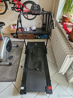 Běžecký pás Master F-08 - 2