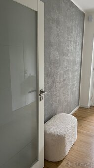 Prodám bílé interierové dveře se sklem, 80cm - 2