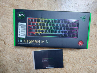 Klávesnice Razer Huntsman Mini - (Red Switch) - US Layout - 2
