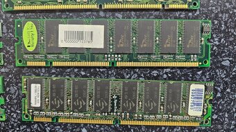 RAM moduly DDR, DDR2 - 2