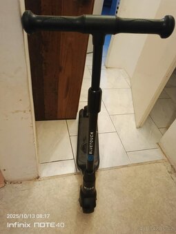 Dětská elektrická koloběžka - 2