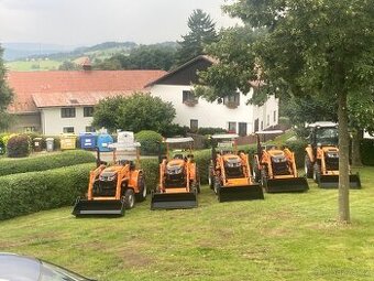 Traktor TIGER 504 bez kabiny včetně předního nakladače - 2
