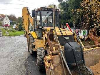 Komatsu WB93R - 2