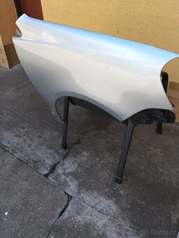 Blatník vw polo 9n - 2