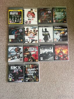 PlayStation 3 + hry - 2