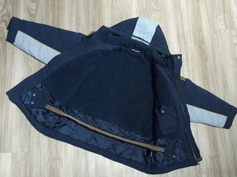 Zimní teplá chlapecká bunda tmavě modrá vel. 122 - 2