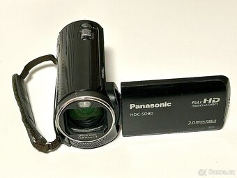 Videokamera Panasonic HDC-SD80 a 2x baterie - 2