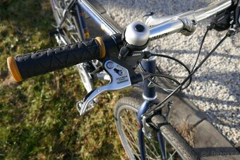 Author - trekové kolo - 2