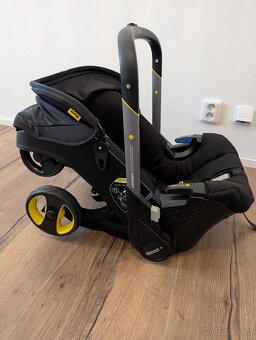 DOONA +- autosedačka a kočárek v jednom - PC: 20.000 - 2