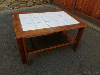 Konferenční stolek - 2