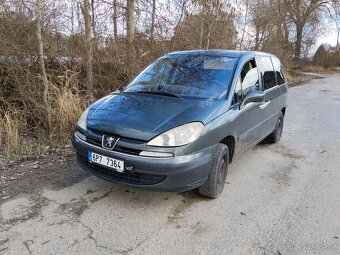 Peugeot 807 - 2