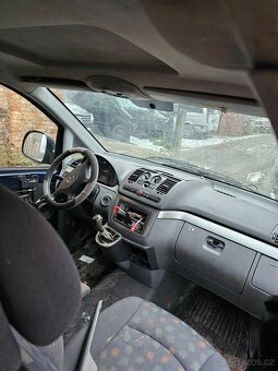 Mercedes-Benz Vito 111 krátké - 2