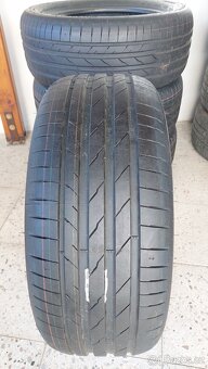 Pneu 235/50 r18 - 2