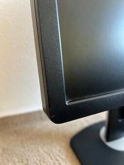Monitor Dell LCD 20 - 2
