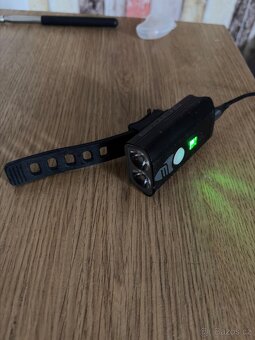 FORCE DIVER 900 LM, USB - 2