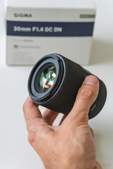 SIGMA 30mm f/1.4 DC DN Contemporary pro Sony E - 2