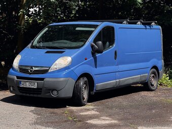 Opel Vivaro | 2,5CDTi | L2H1 | 1. maj. | 413tkm - 2