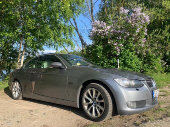 BMW e93 330d - 2