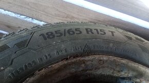 pneu 185/65/15 - 2