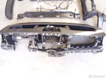 Ford Transit Tourneo Custon 18- - 2