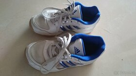 Sportovní halové boty Adidas vel. 30 - 2