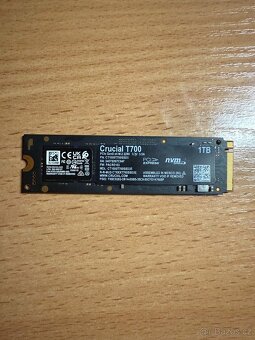 Crucial T700 1TB PCIe 5.0 - 2