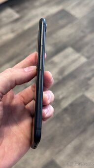 iPhone 7 32GB - 2