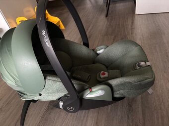 Autosedačka Cybex Cloud T I-Size Plus, Leaf Green - 2