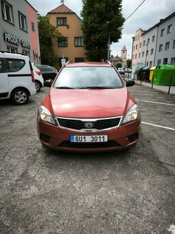 KIA CEE´D 1.4, najeto 175 tis. km - 2
