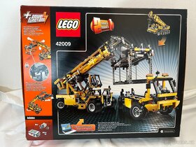 LEGO TECHNIC 42009 MOBILNÍ JEŘÁB - 2