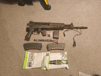 Well WE09 (AK-12) + Příslušenství - 2