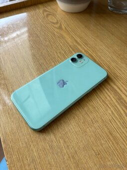 Iphone 11 zelený - 2