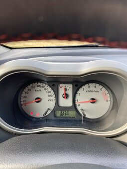 Na prodej Nissan Note 1,4B 2007r - 2