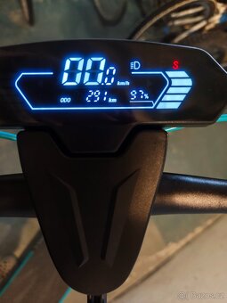 Lamax eRacer SC50, zánovní elektrokoloběžka - 2