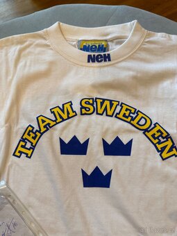 Hokejové triko Sweden,podpisy týmu,tužka,rarita, Praha - 2