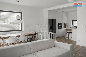 Prodej rodinného domu, 191 m², Malhostovice - 2