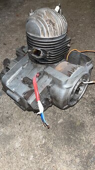 Motor Manet 125 - 2