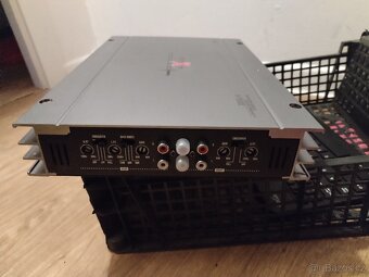 Prodám Nový Zesilovač 2400Wath - 2