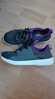 NOVE letni tenisky vel. 39 - 2