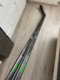 Hokejka CCM trigger 6 - 2
