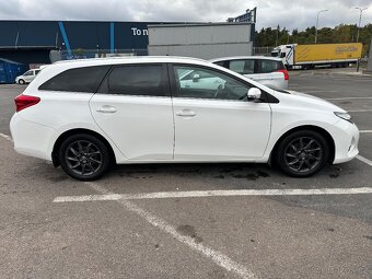 Toyota Auris 1.33 VVT-i (73 kW) - 2015, 95 tis. km - 2