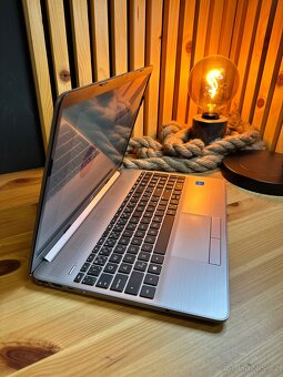 HP 250 G8, 15,6" - 2