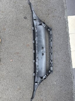 Kostra narazniku peugeot 3008-9815317777 - 2