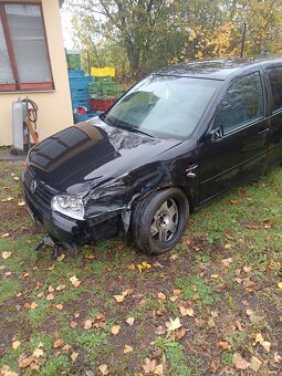 Volkswagen Golf 4 / IV - náhradní díly / celek - 2