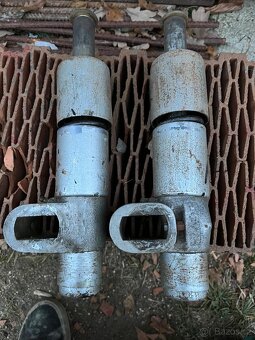 Zadní tlumiče Jawa perak - 2