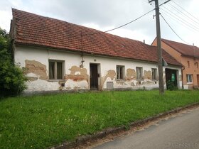 Velký stavební pozemek s možností rozdělení - Nové Hvězdlice - 2