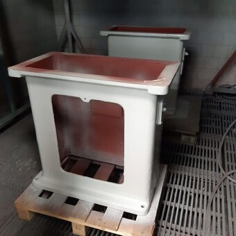 Vrtačka TOS VS 20-4 litinový stůl - 2